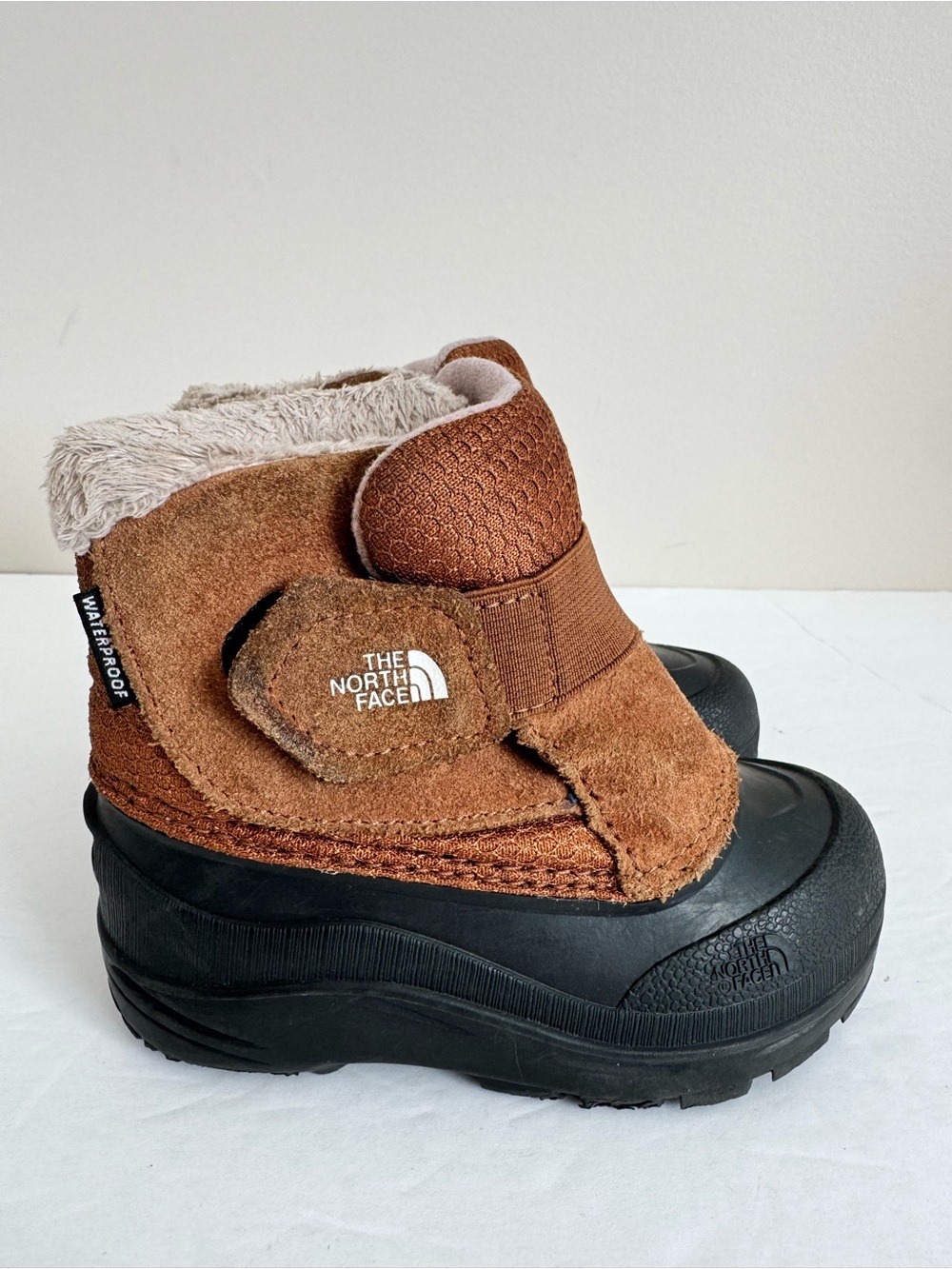 The North Face Toddler Alpenglow II Boots size 8